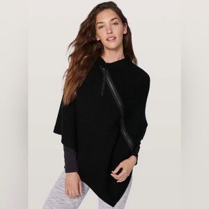 Lululemon On The Go Poncho Black Merino Wool Scarf Sweater Pullover One Size